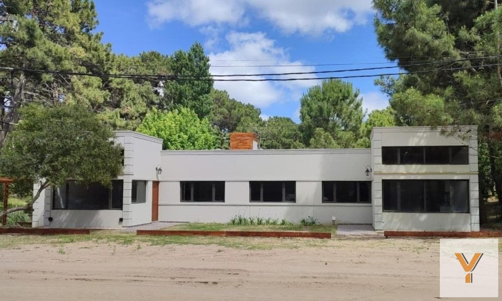 House for Sale - 3 Bedrooms, 2 Bathrooms - Mar de las Pampas