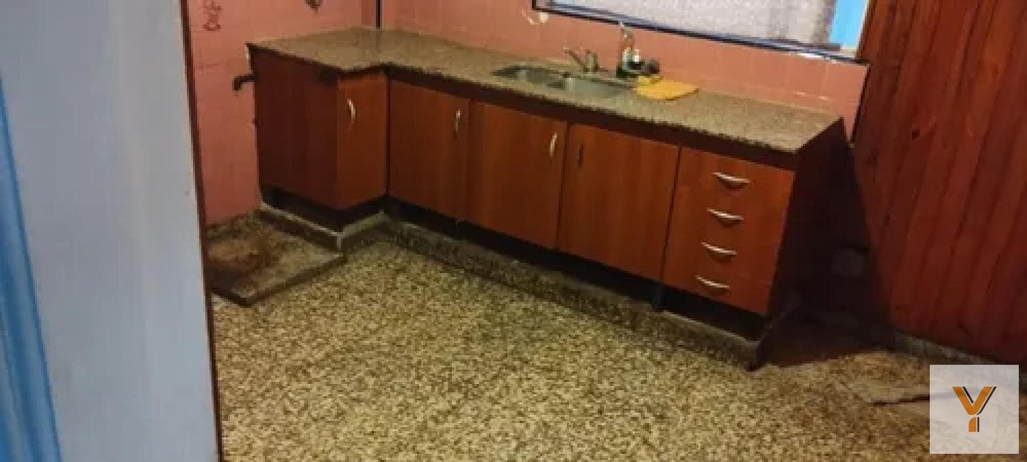 House for Sale - 3 Bedrooms, 2 Bathrooms - Hurlingham