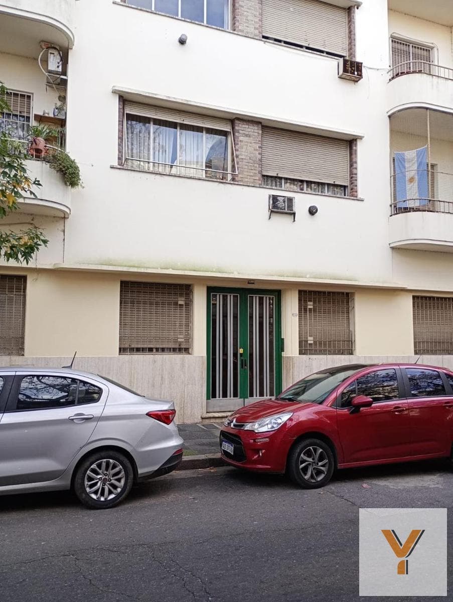 Apartment for Sale - 2 Bedrooms, 2 Bathrooms - Monserrat