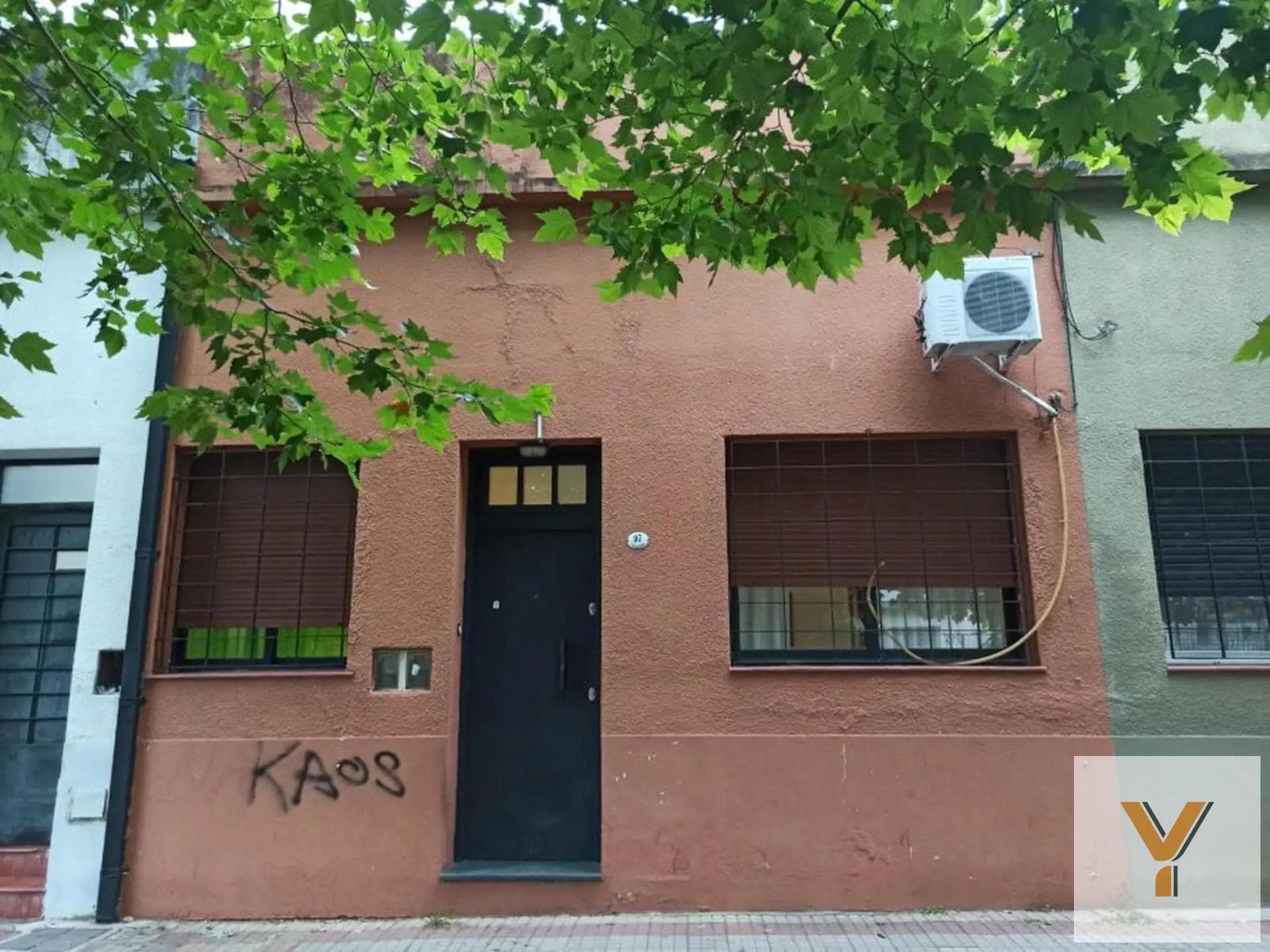 Apartment for Sale - 2 Bedrooms, 1 Bathroom - Lomas de Zamora
