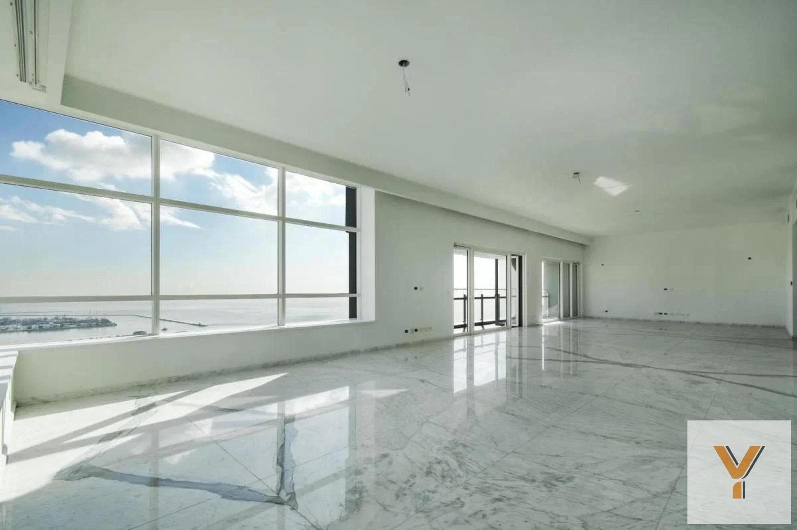 Apartment for Sale - 4 Bedrooms, 6 Bathrooms - Puerto Madero