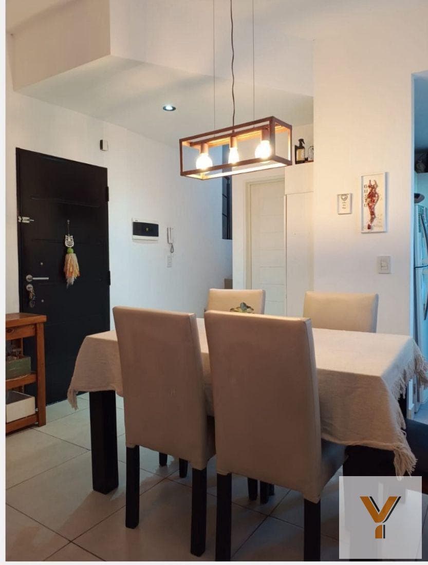 Apartment for Sale - 2 Bedrooms, 2 Bathrooms - Garage - Lanús
