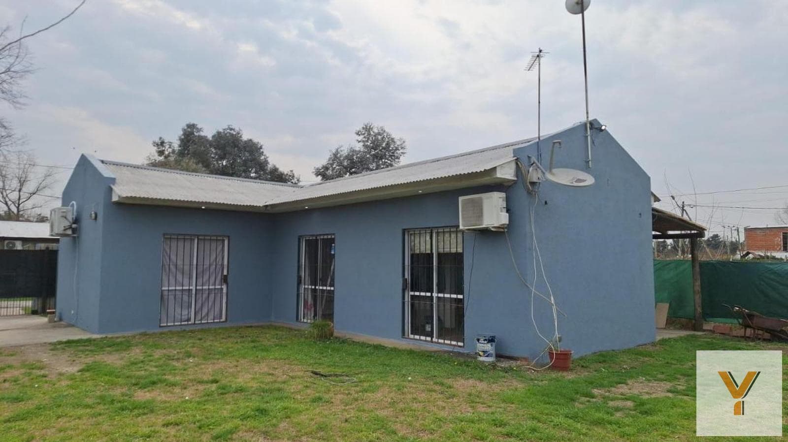 House for Sale - 2 Bedrooms, 1 Bathroom - La Lonja