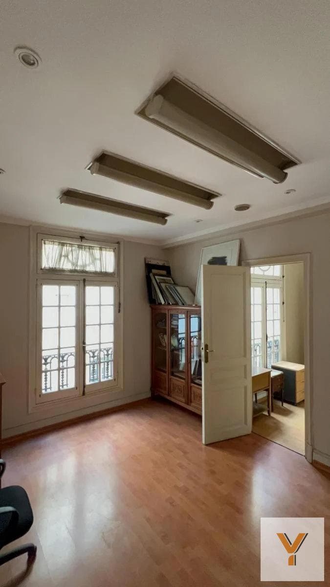 Apartment for Rent - 4 Bedrooms, 2 Bathrooms - Tribunales