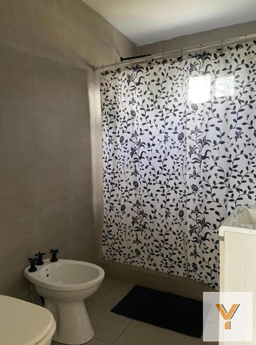 House for Sale - 2 Bedrooms, 1 Bathroom - Costa del Este