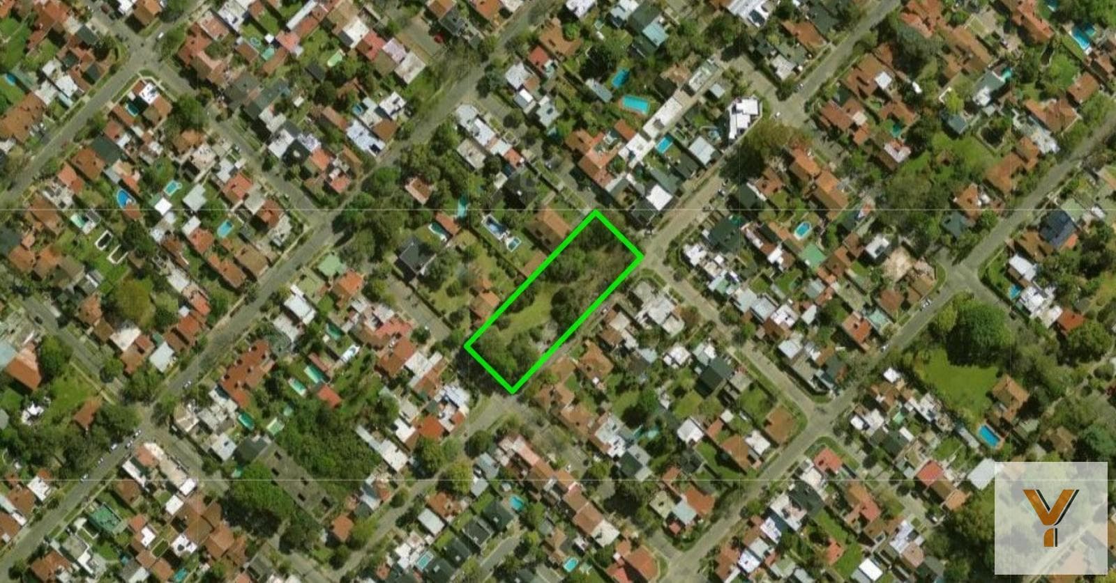 Land for Sale - 2,598 square meters - Hurlingham