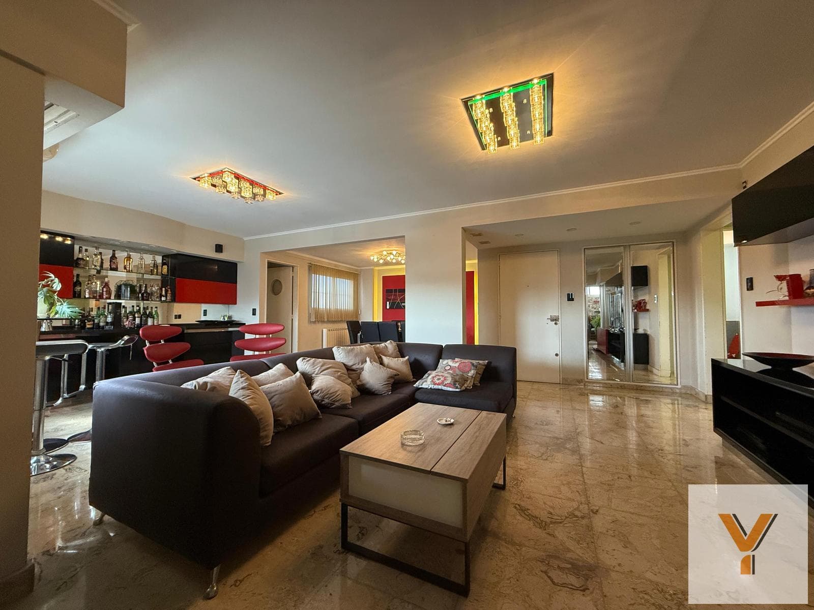 Apartment for Sale - 3 Bedrooms, 3 Bathrooms - Avellaneda