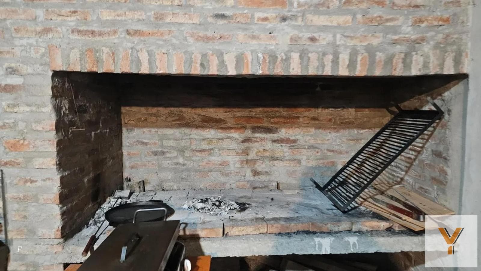 House for Sale - 3 Bedrooms, 2 Bathrooms - Florencio Varela
