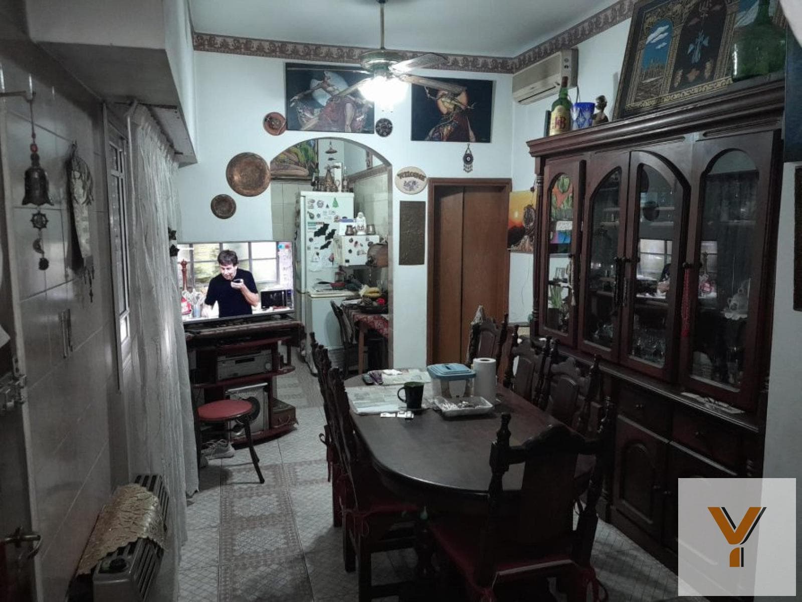 House for Sale - 3 Bedrooms, 2 Bathrooms - Commercial Space - Lanús