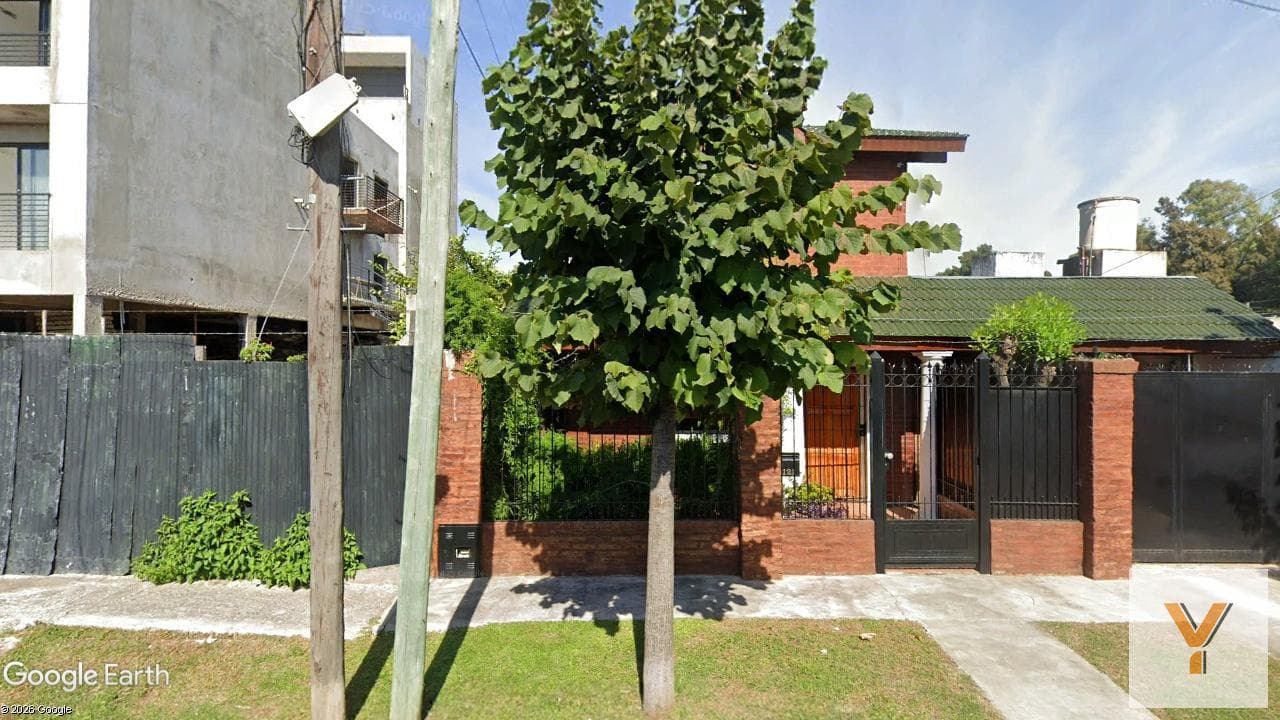 House for Sale - 2 Bedrooms, 3 Bathrooms - Pilar