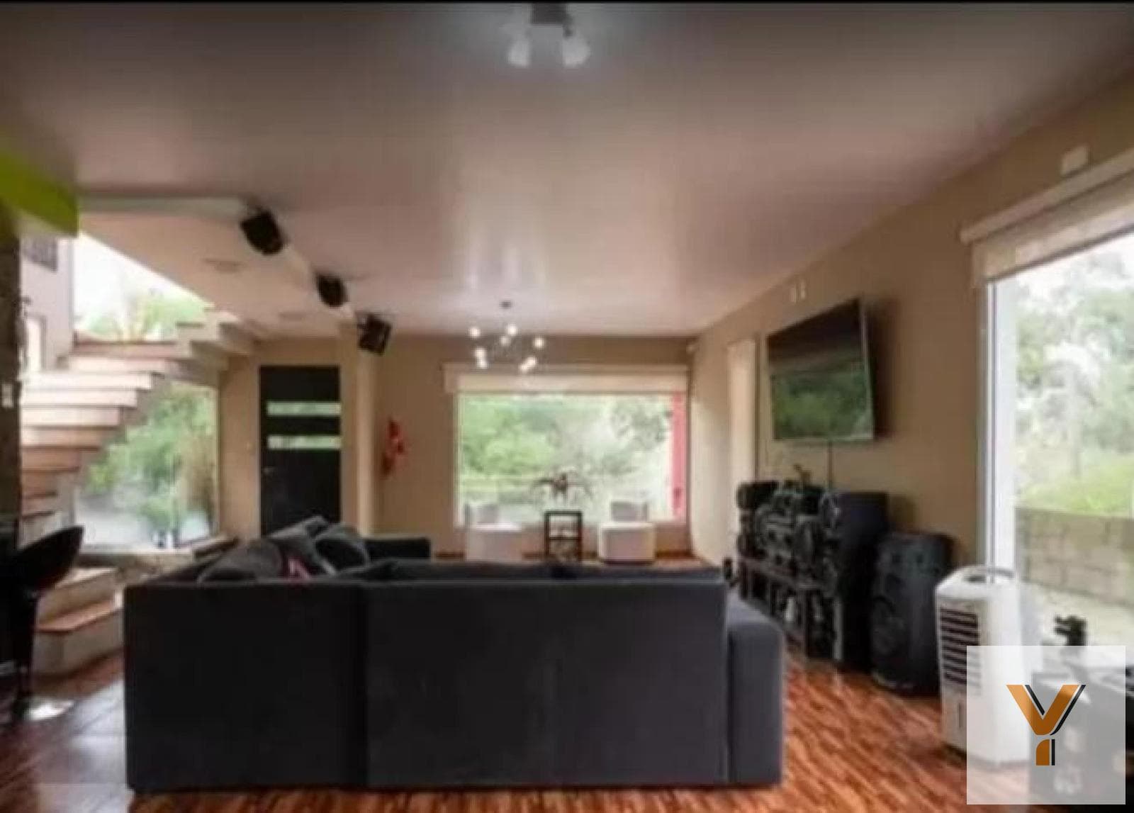 Short-Term Rental House - 3 Bedrooms, 3 Bathrooms - Garage - 490 m² - Valeria del Mar