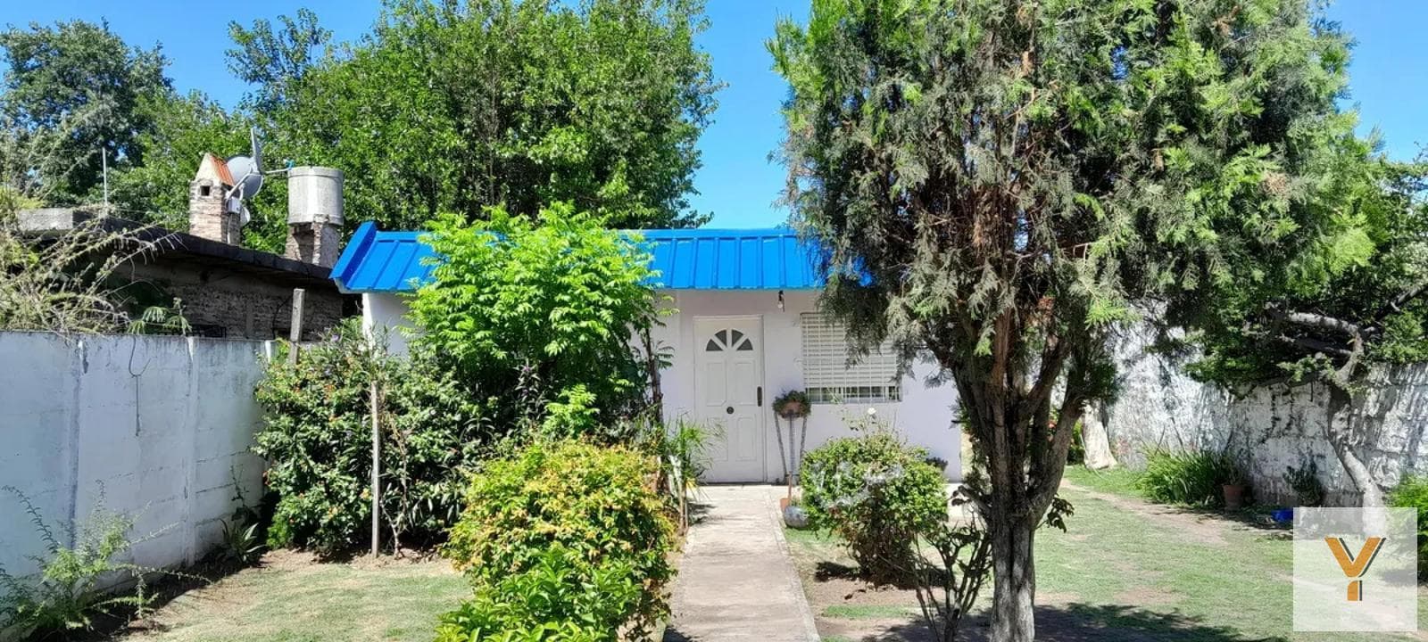 House for Sale - 2 Bedrooms, 1 Bathroom - Florencio Varela