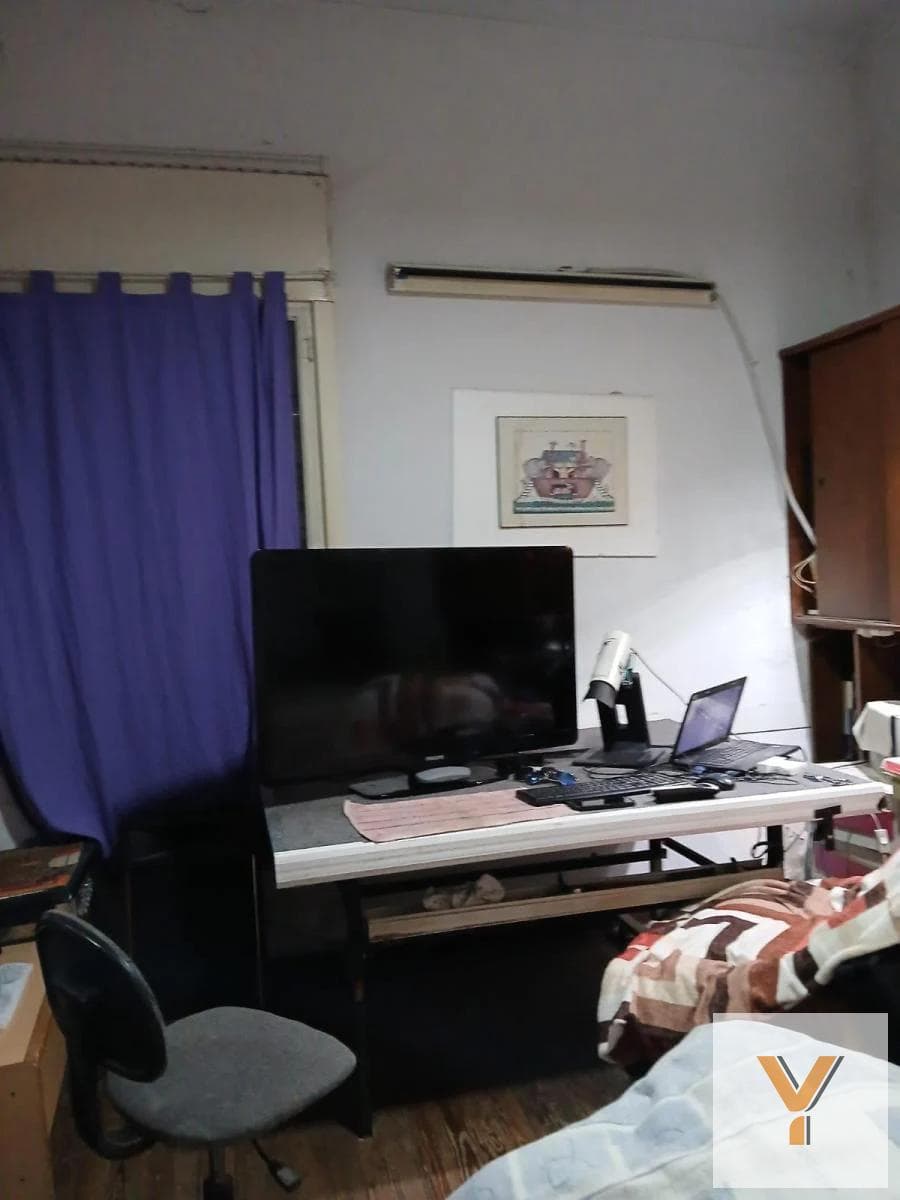 House for Sale - 2 Bedrooms, 1 Bathroom - Versalles