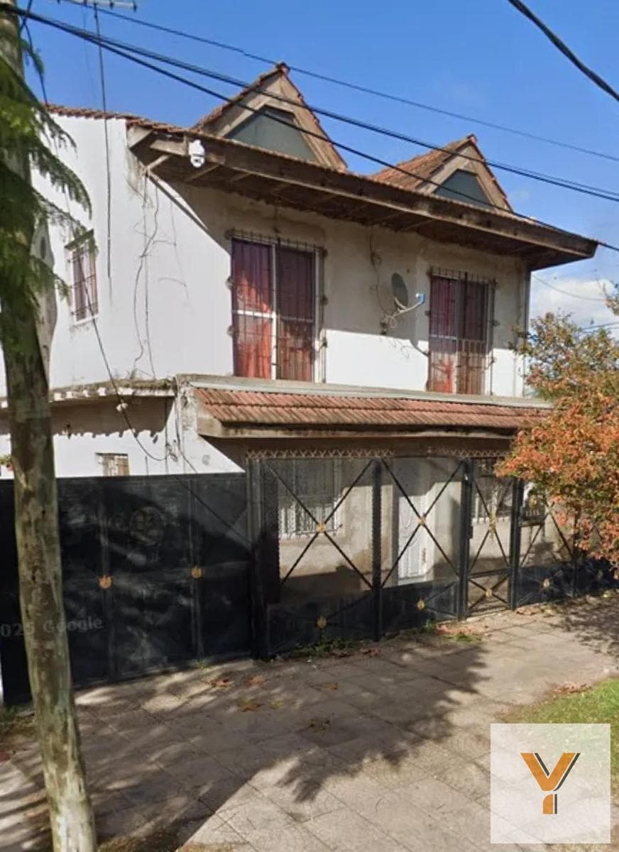 Casa en venta - 3 Dormitorios 2 Baños - Presidente Derqui