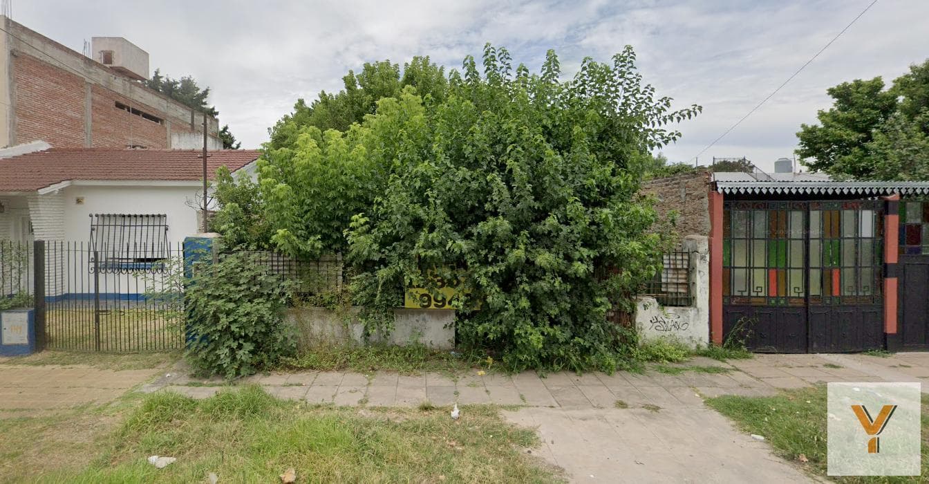 Land for Sale - 374 square meters - Merlo