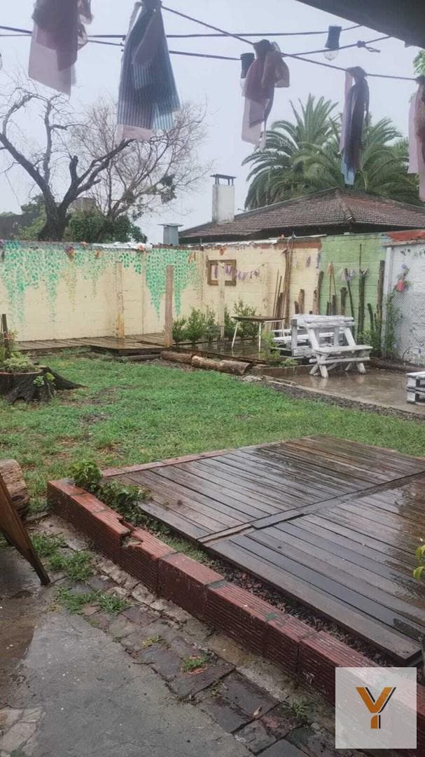 House for Sale - 2 Bedrooms, 1 Bathroom - Merlo