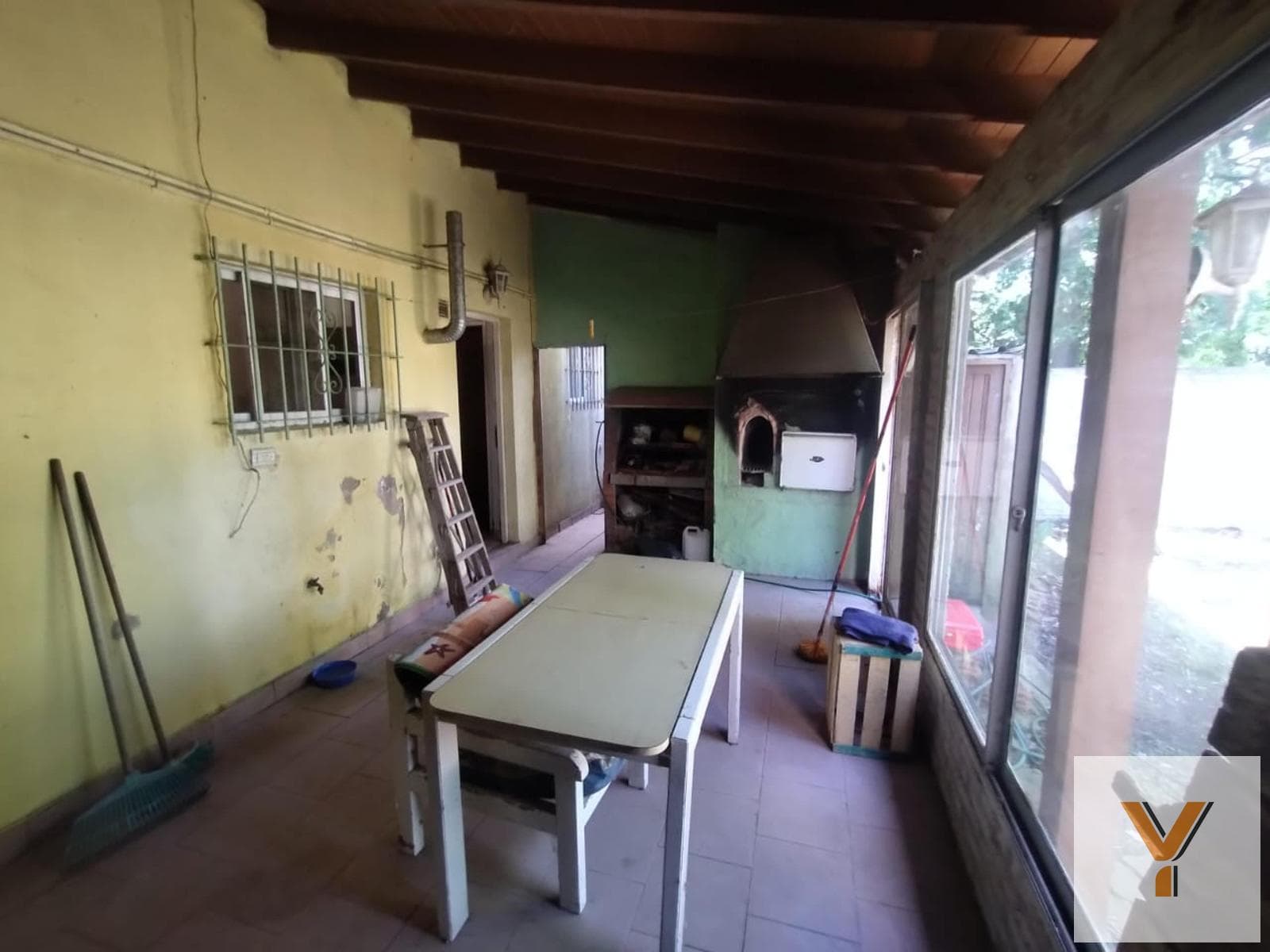 House for Sale - 2 Bedrooms, 2 Bathrooms - City Bell
