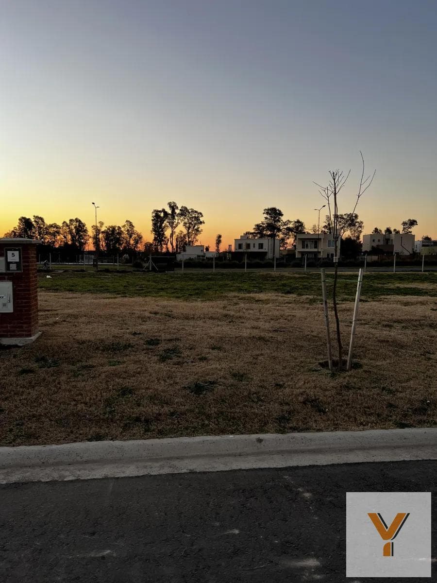 Land for Sale - 530 m² - Santa Sofía, Pilar Del Este