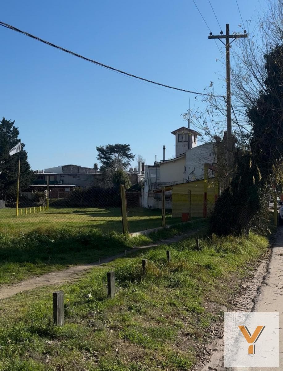 Land for Sale - 2,010 square meters - Villa Gesell
