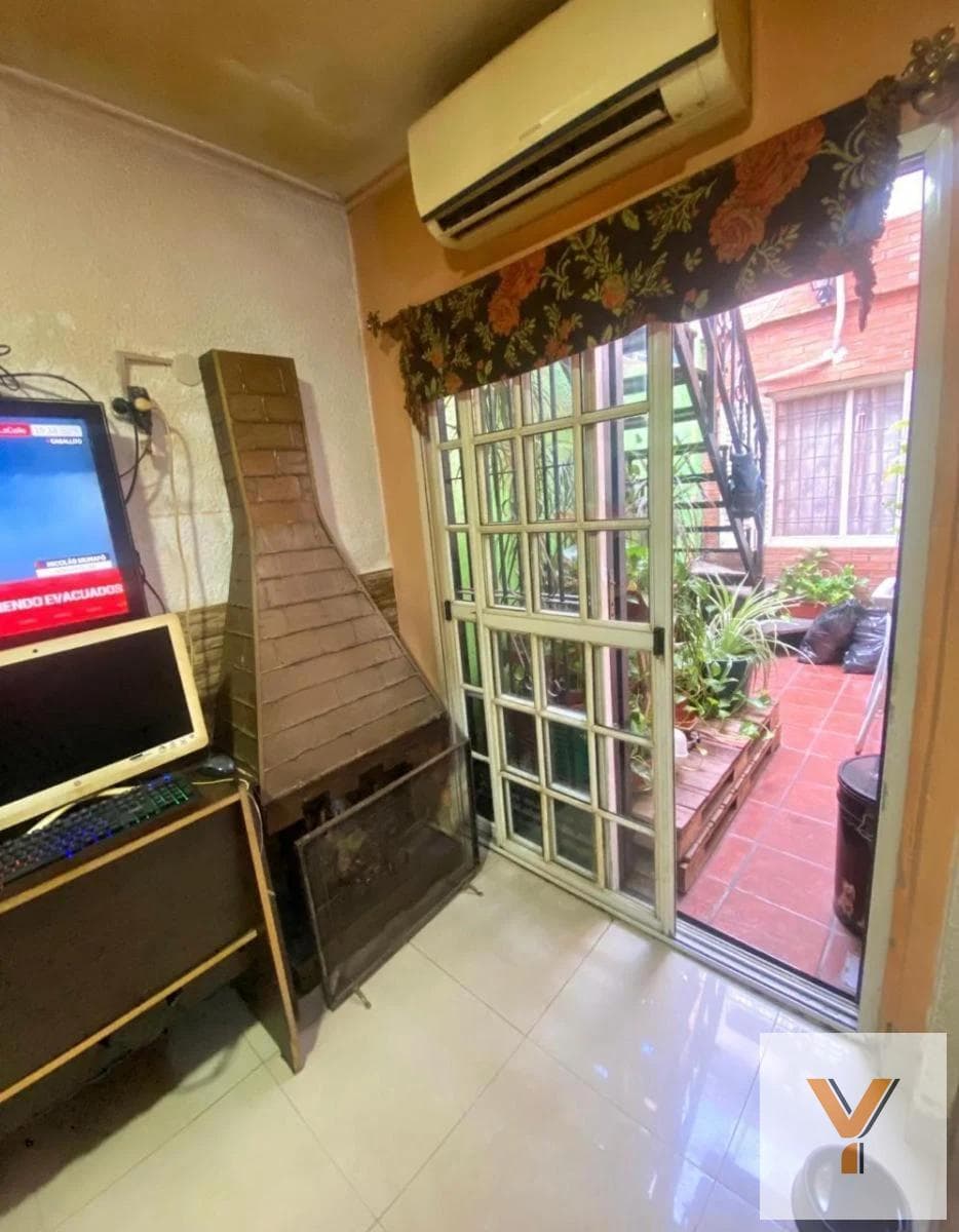 Apartment for Sale - 3 Bedrooms, 2 Bathrooms - Ramos Mejía