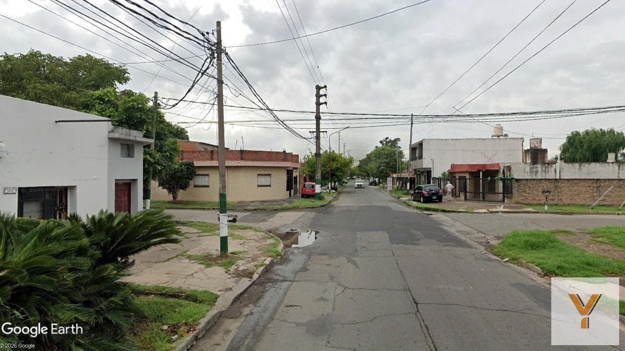 House for Sale - 3 Bedrooms, 1 Bathroom - Castelar
