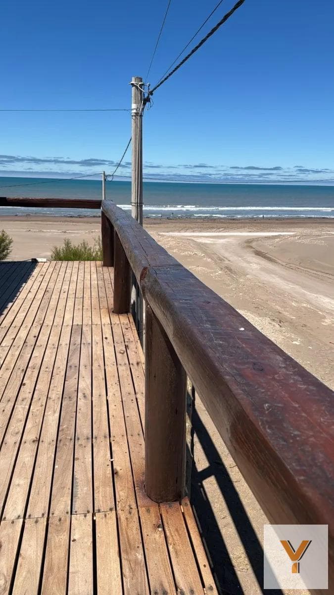 House for Sale - 5 Bedrooms, 3 Bathrooms - Claromecó