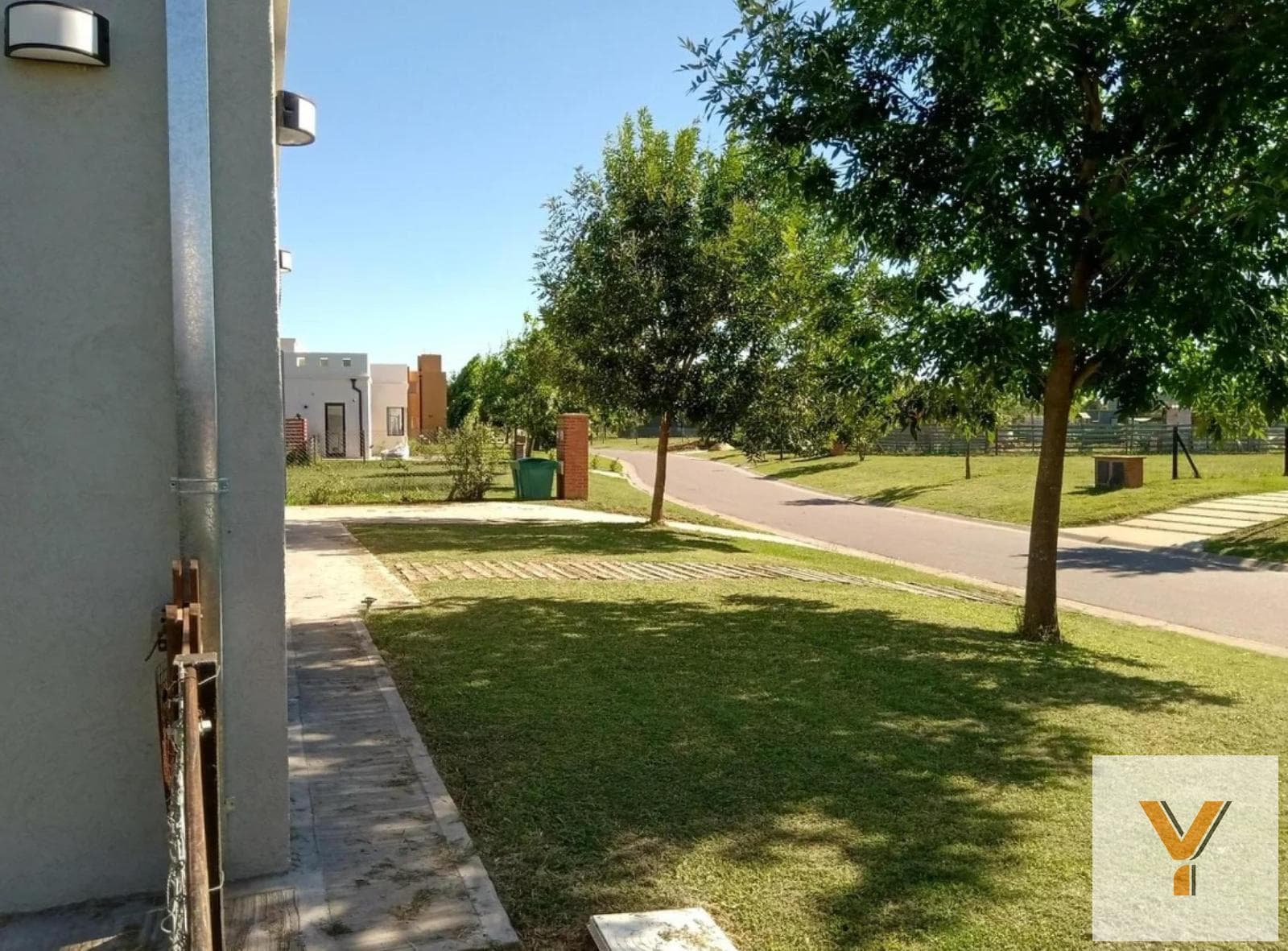 House for Sale - 3 Bedrooms, 3 Bathrooms - Pilar