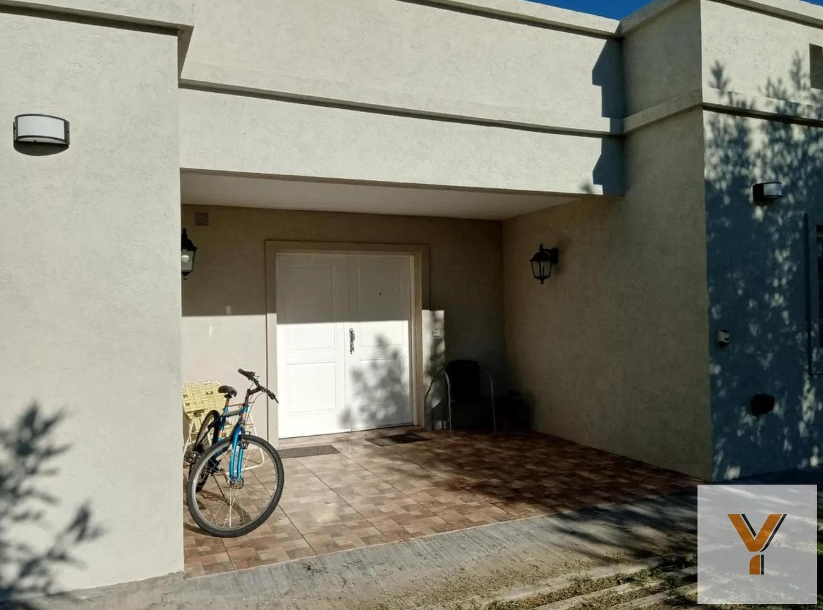 House for Sale - 3 Bedrooms, 3 Bathrooms - Pilar