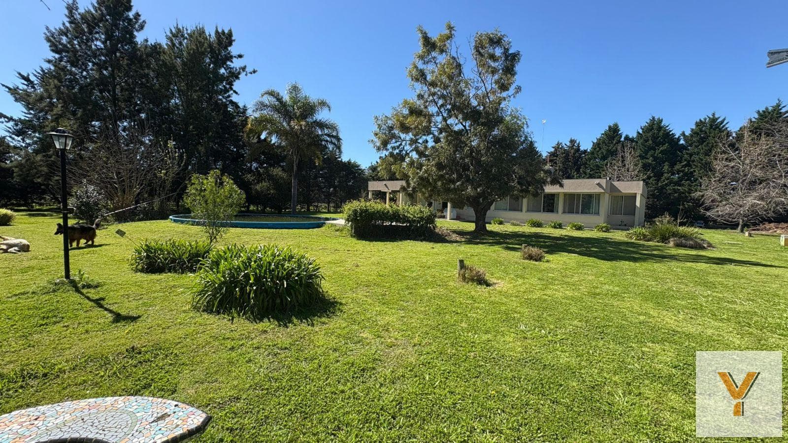 House for Sale - 4 Bedrooms, 2 Bathrooms - Arana
