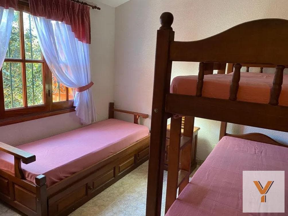 House for sale - 4 bedrooms, 3 bathrooms - Garage - 600 m² - Mar de Ajó