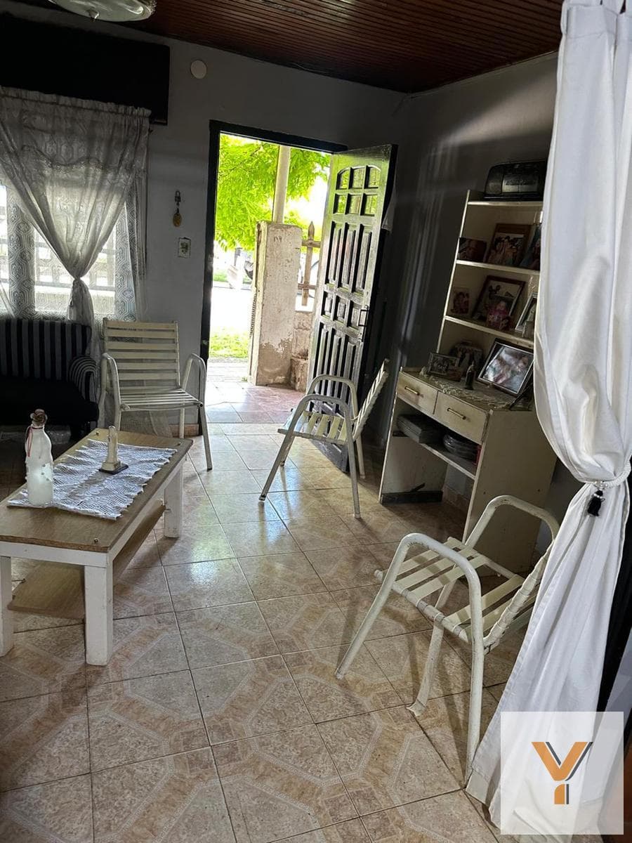 House for Sale - 3 Bedrooms, 2 Bathrooms - La Plata
