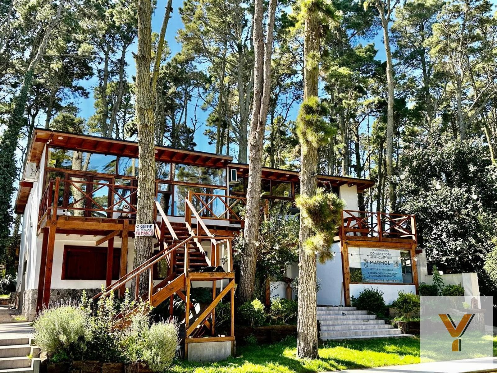 House for Sale - 6 Bedrooms, 4 Bathrooms - Villa Gesell