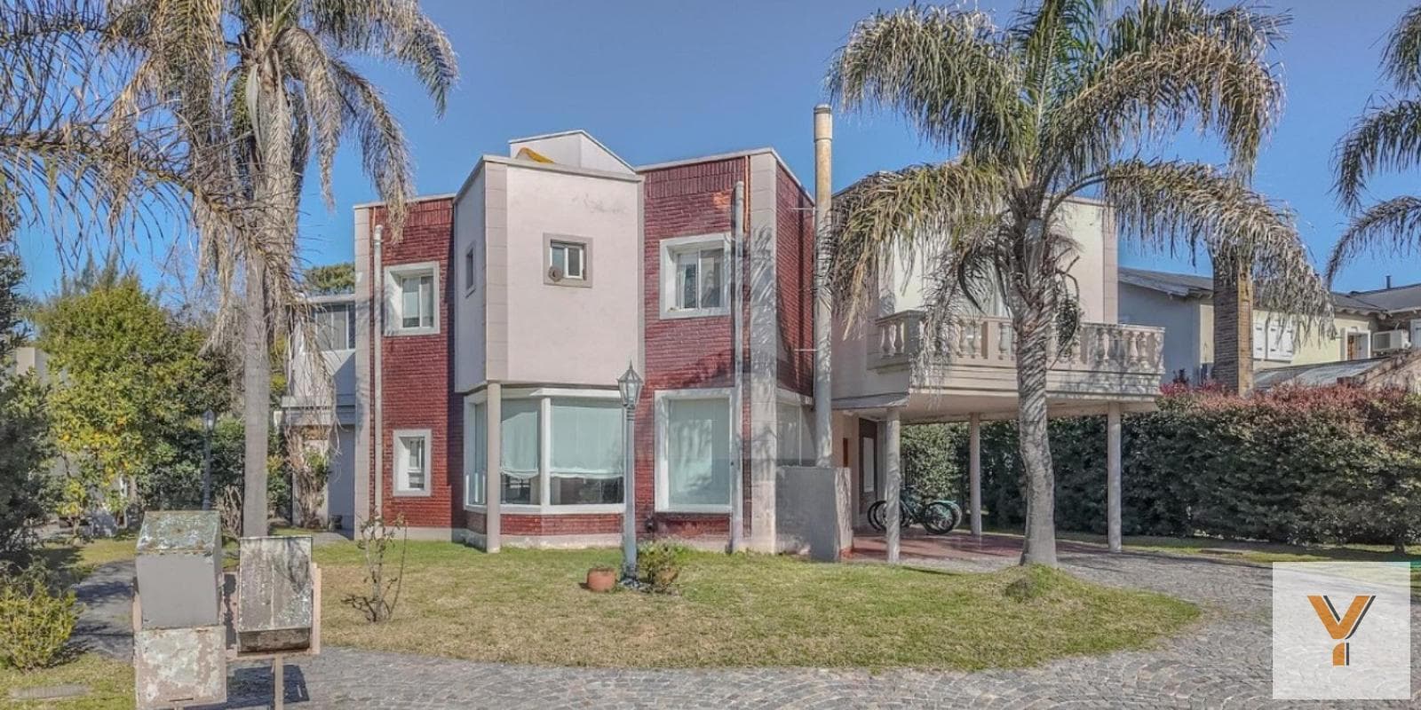 House for Sale - 6 Bedrooms, 5 Bathrooms - Pilar