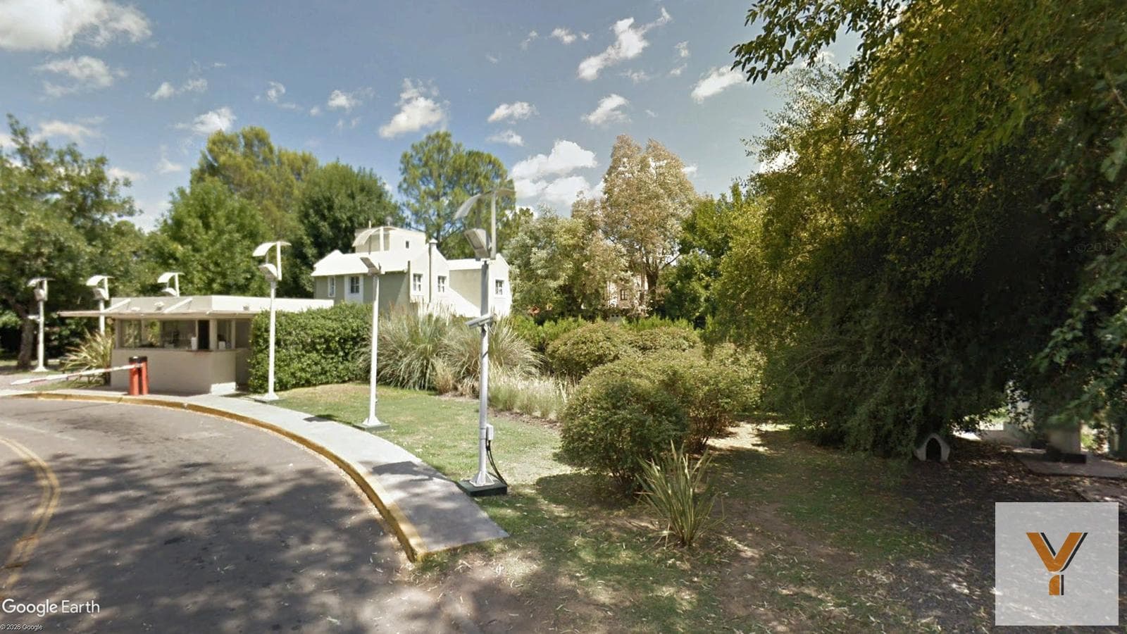 House for Sale - 6 Bedrooms, 5 Bathrooms - Pilar