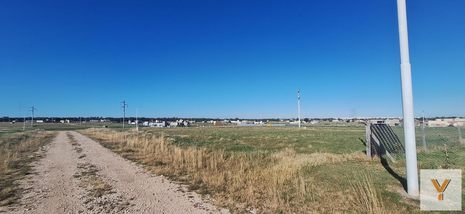Land for Sale - 1,013 m² - Bahía Blanca