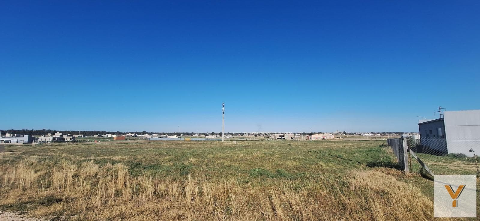 Land for Sale - 1,013 m² - Bahía Blanca