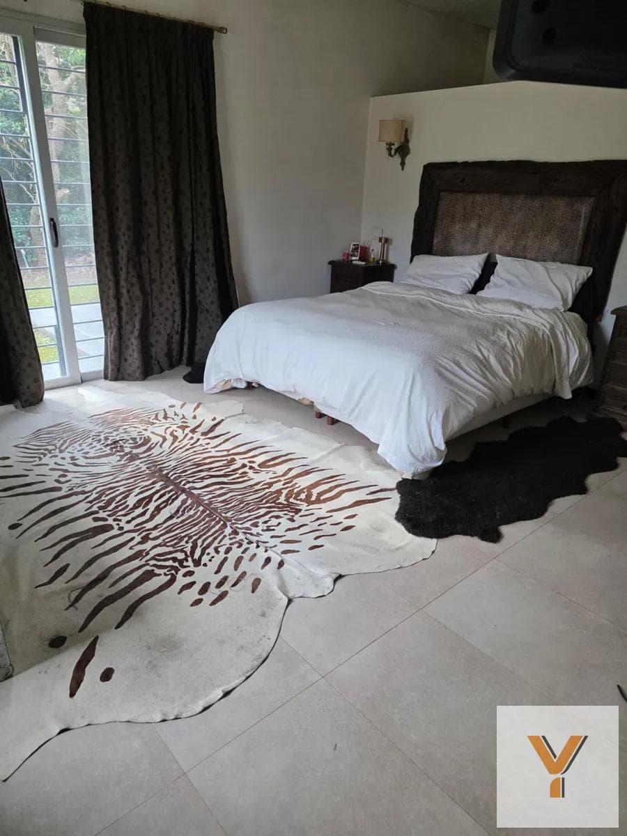 House for Rent - 4 Bedrooms, 3 Bathrooms - Luján