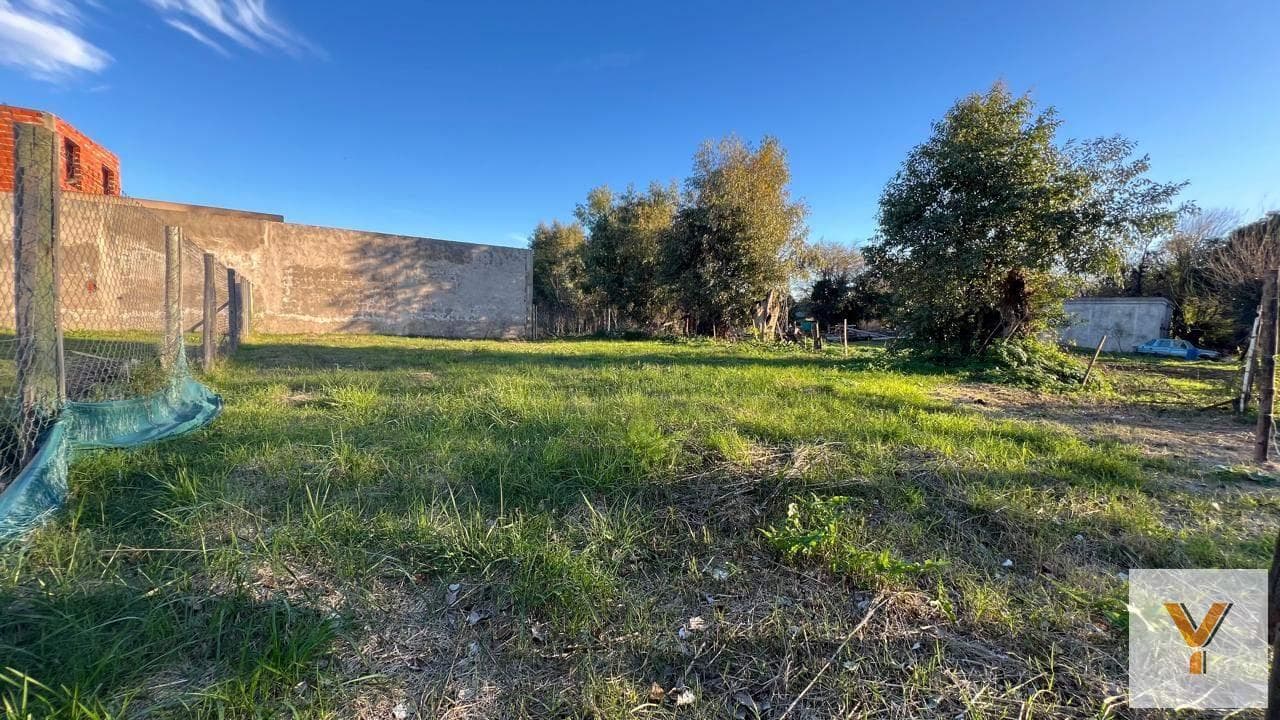 Land for Sale - 316 m² - Mercedes