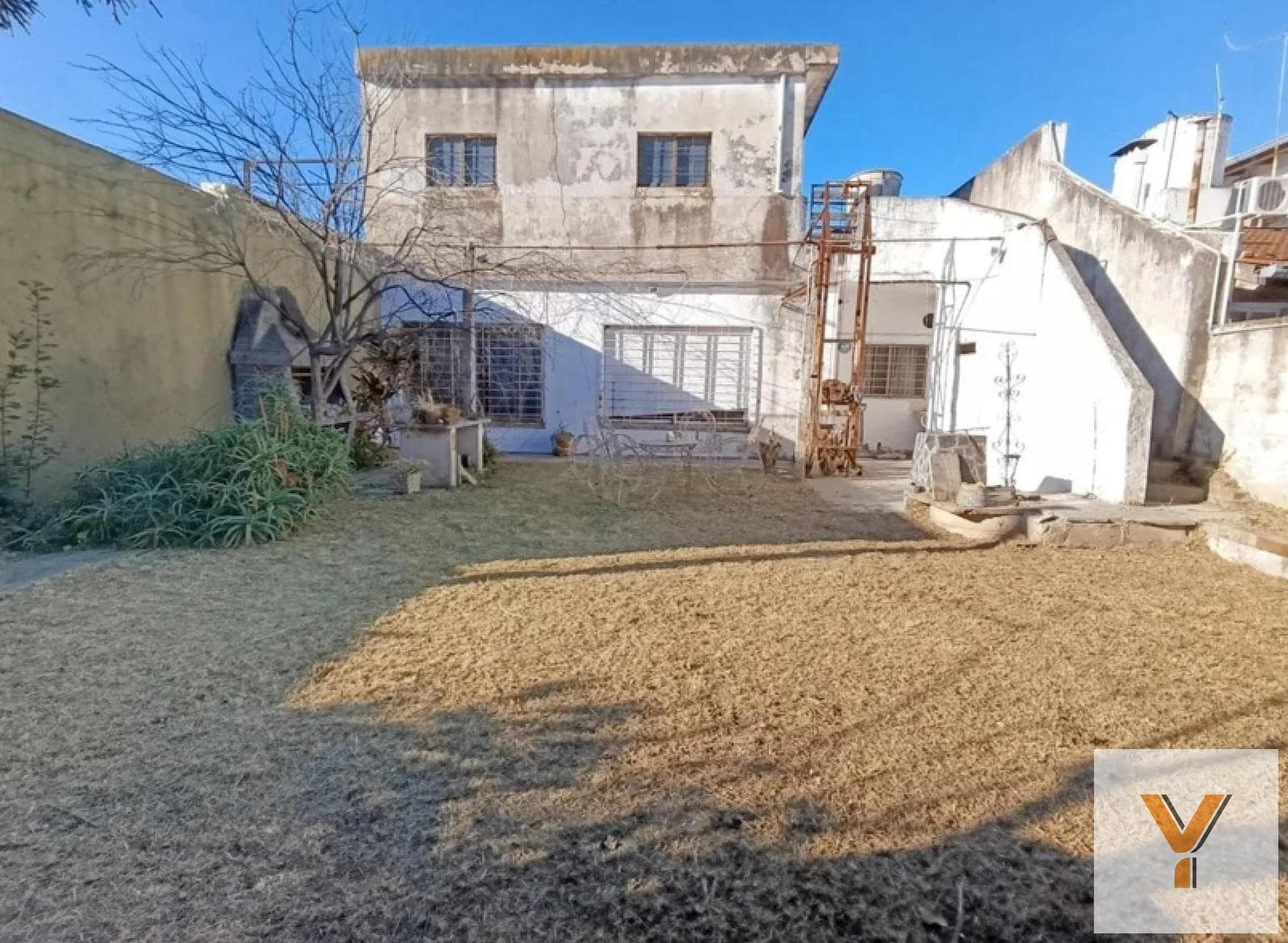 House for Sale - 3 Bedrooms, 1 Bathroom - El Palomar
