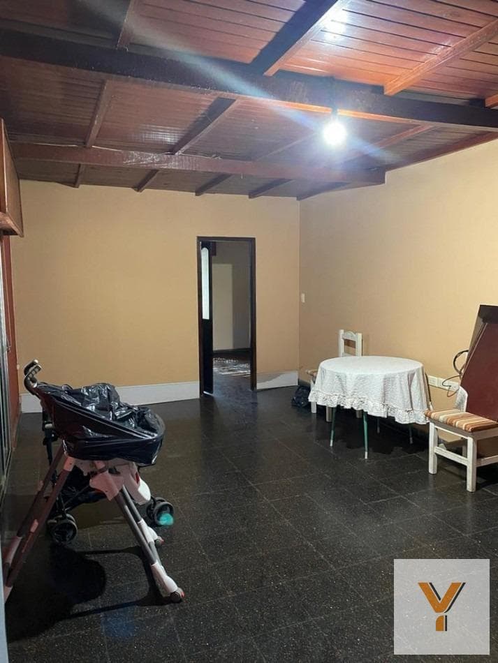 House for Sale - 2 Bedrooms, 1 Bathroom - 304 m² - Saladillo