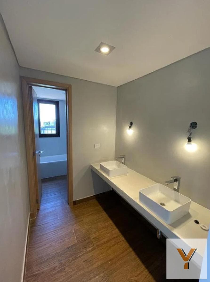 House for Sale - 5 Bedrooms, 2 Bathrooms - Tristán Suarez