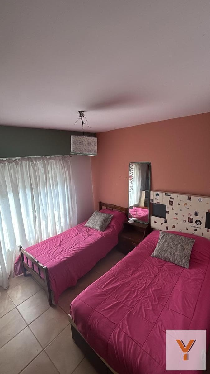 House for Short-Term Rent - 2 Bedrooms, 1 Bathroom - Necochea