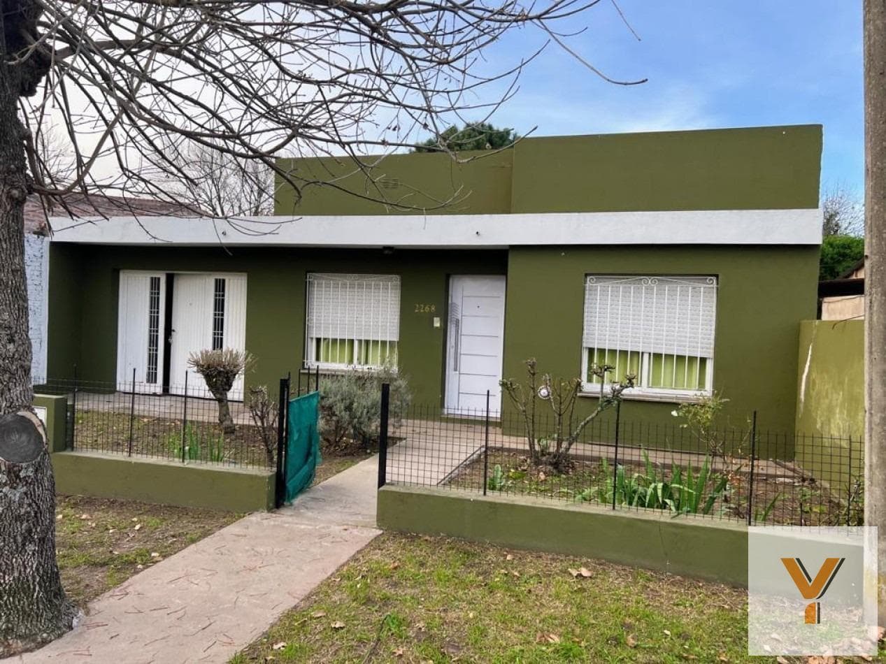 House for Sale - 3 Bedrooms, 2 Bathrooms - Saladillo