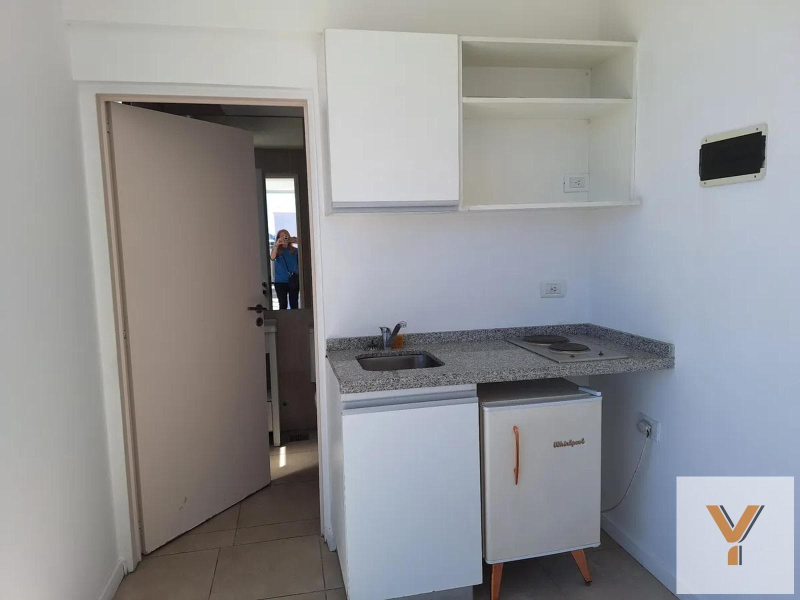 Apartment for Sale - 1 Bedroom, 1 Bathroom - Flores
