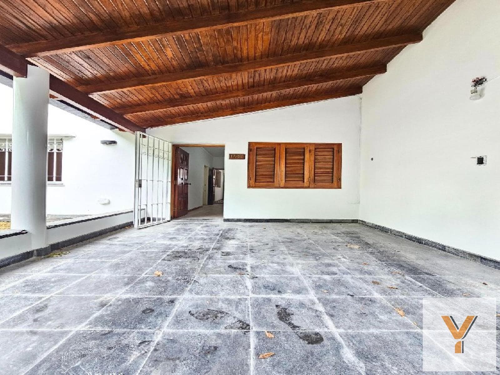 House for Sale - 3 Bedrooms, 2 Bathrooms - La Plata
