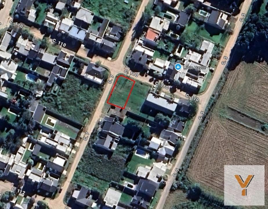 Land for Sale - 300 m² - Mercedes