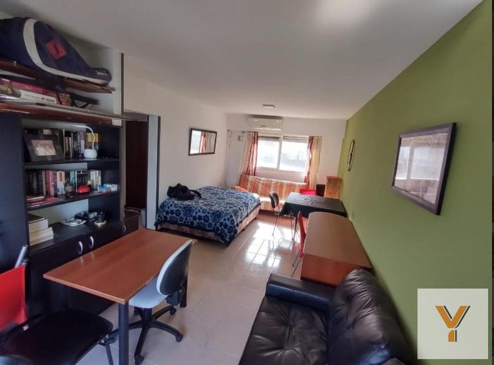 Apartment for Sale - 3 Bedrooms, 2 Bathrooms - La Plata