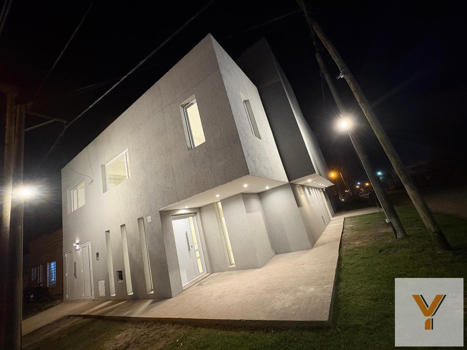 Duplex for Sale - 3 Bedrooms, 2 Bathrooms - Necochea