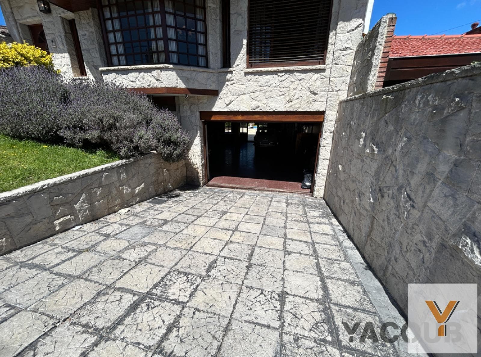 House for Sale - 6 Bedrooms, 6 Bathrooms - Mar del Plata