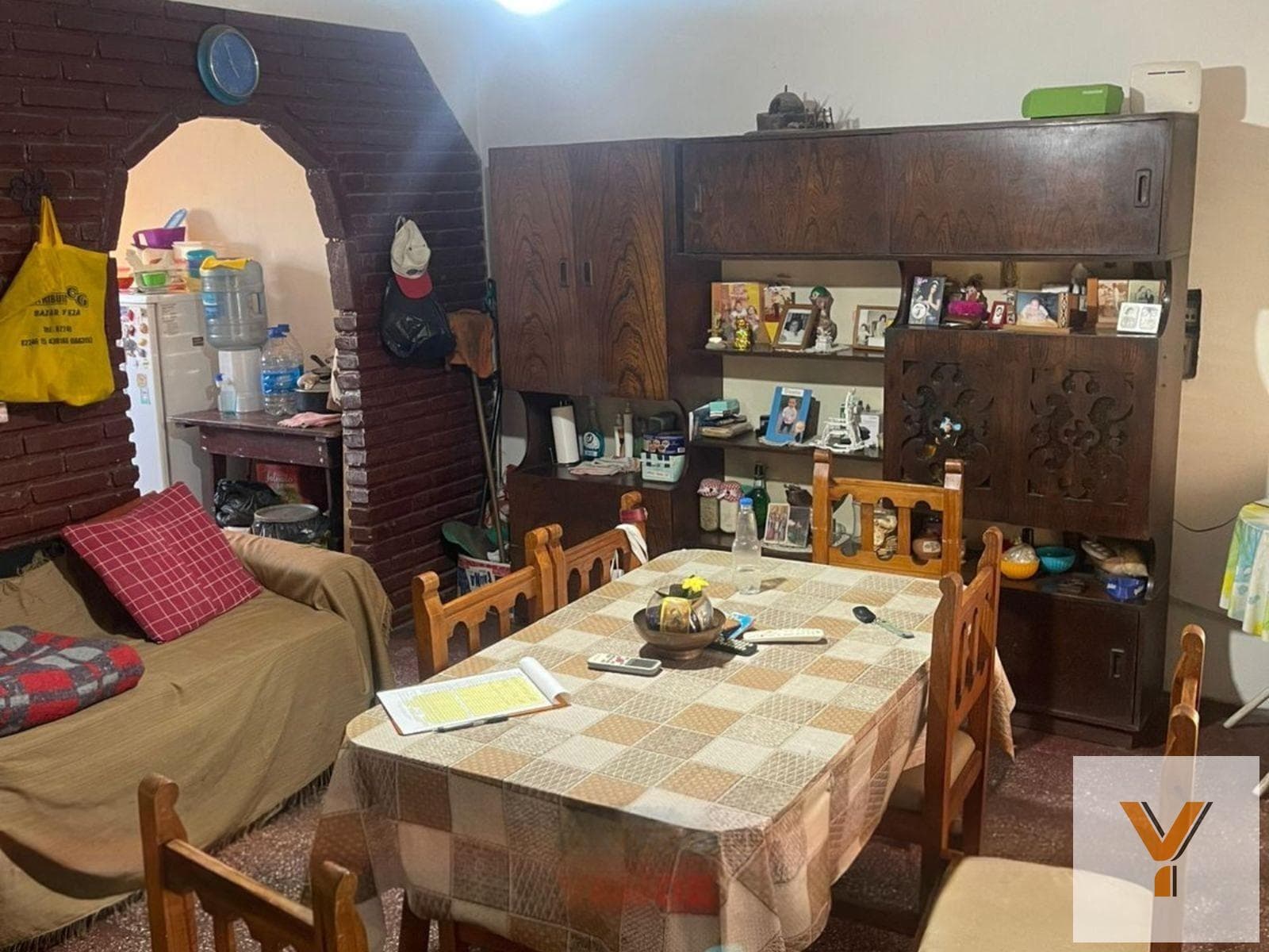 House for Sale - 2 Bedrooms, 1 Bathroom - 315 m² - Moreno